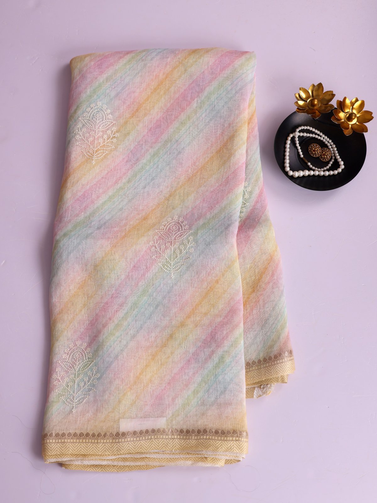Multicolor Printed Linen Saree With Embroidery