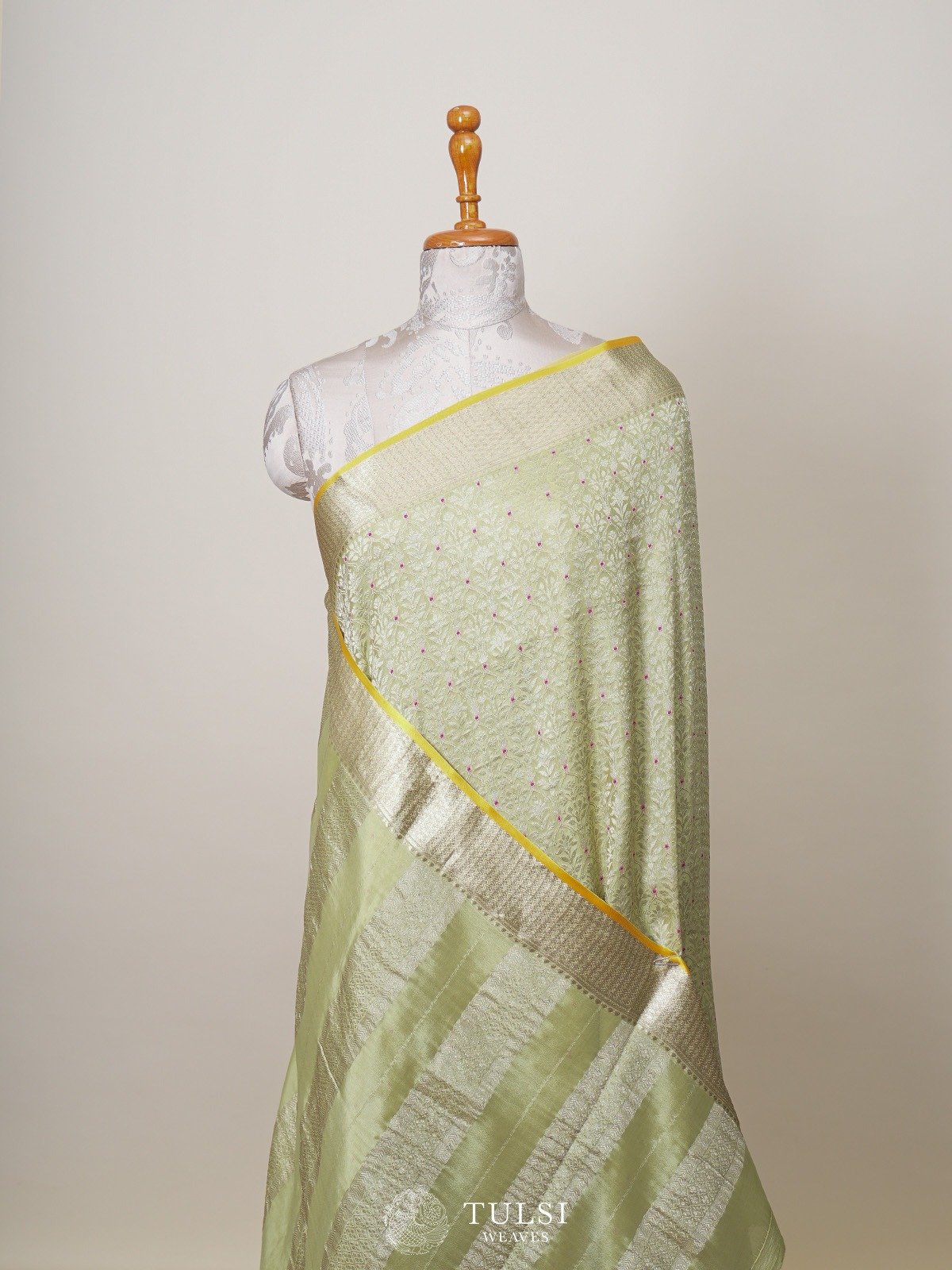 Pistah Green Banaras Crepe Silk Saree