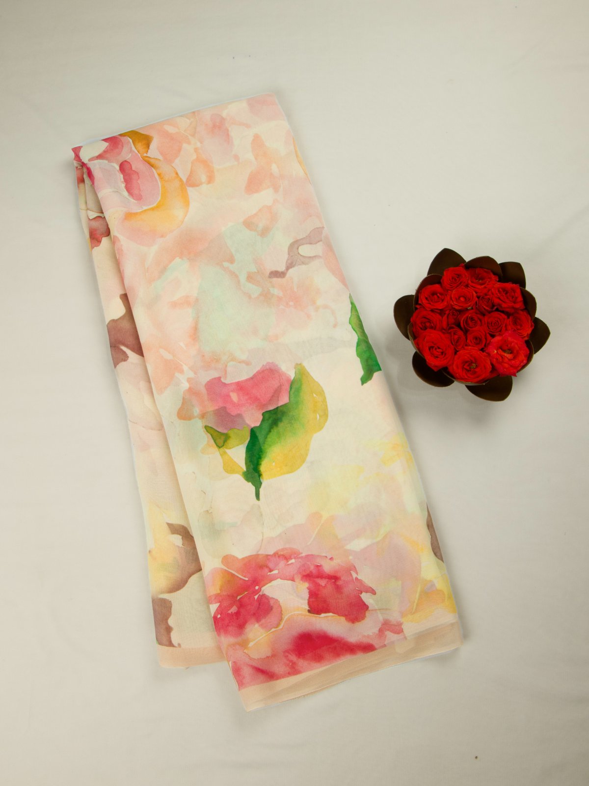 Off-White Floral Printed georgette Silk Saree