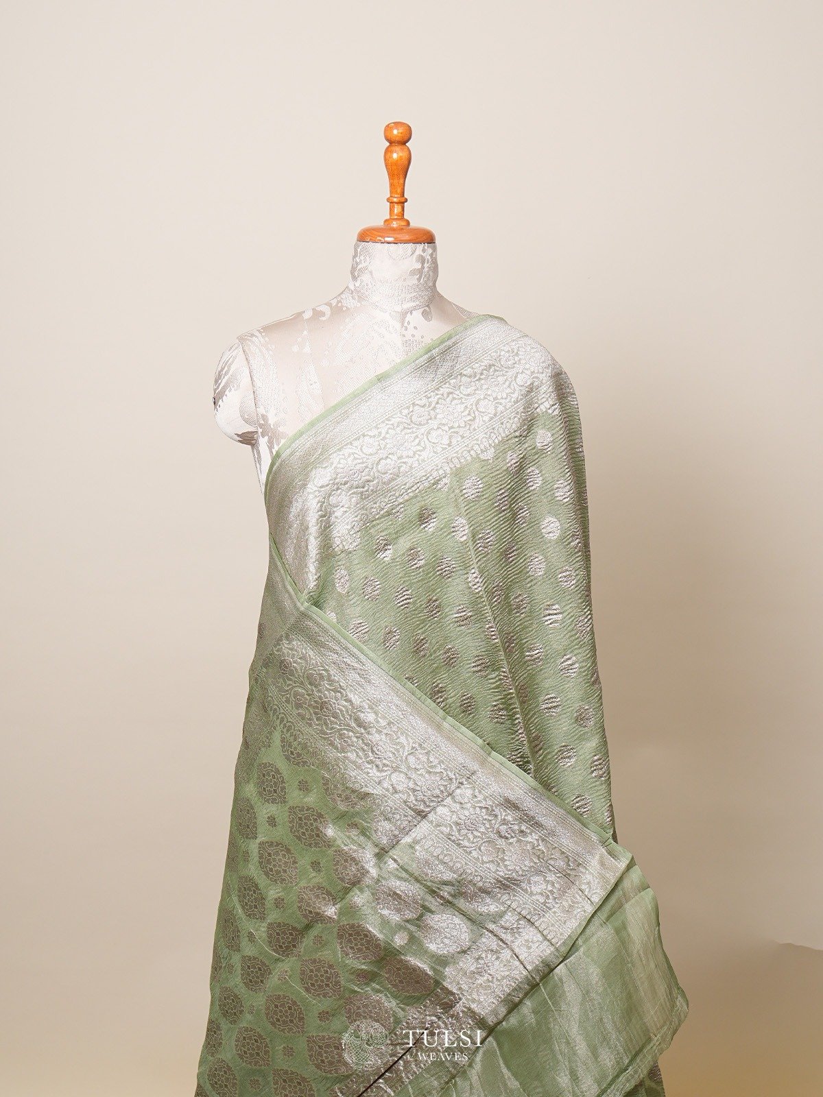 Green Crushed Organza Silk Saree