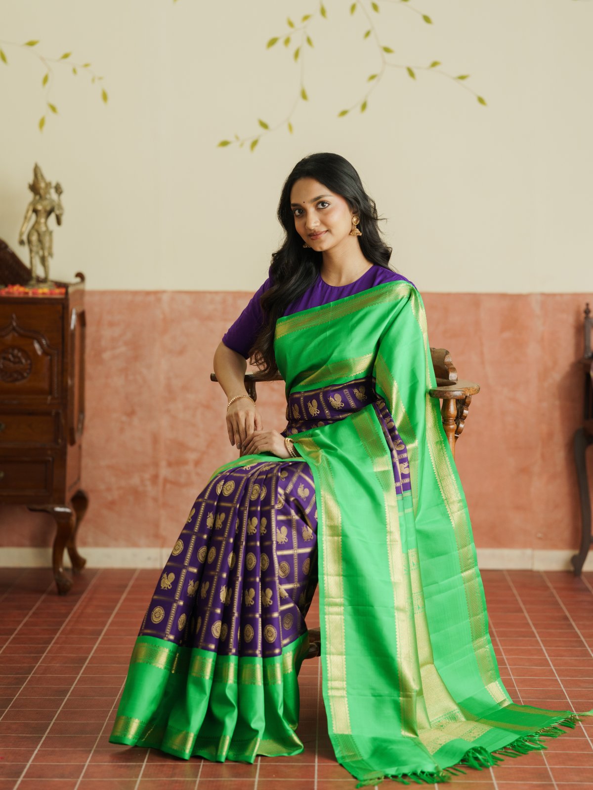 Vintage 92 - Violet Checked Butta Kanjeevaram Silk Saree With Parrot Green Border