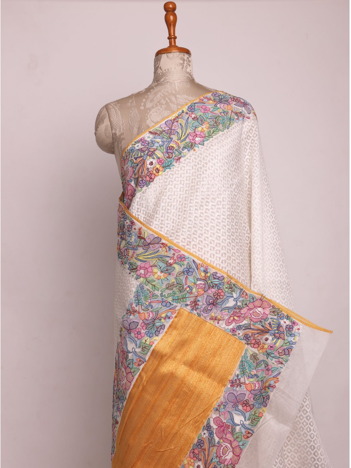 Offwhite Banaras Kora Silk Saree With Shadow Embroidered Border