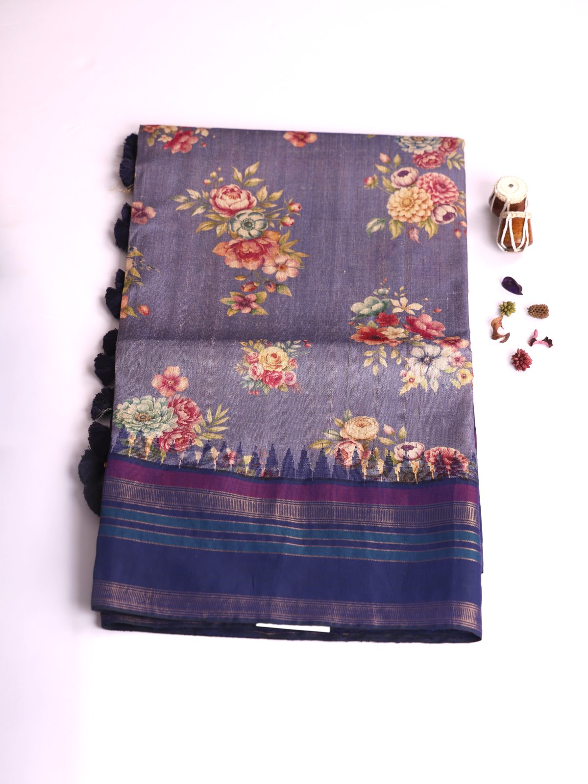 Light Greyish Purple Printed Tussar Silk Saree With Navy Blue Border