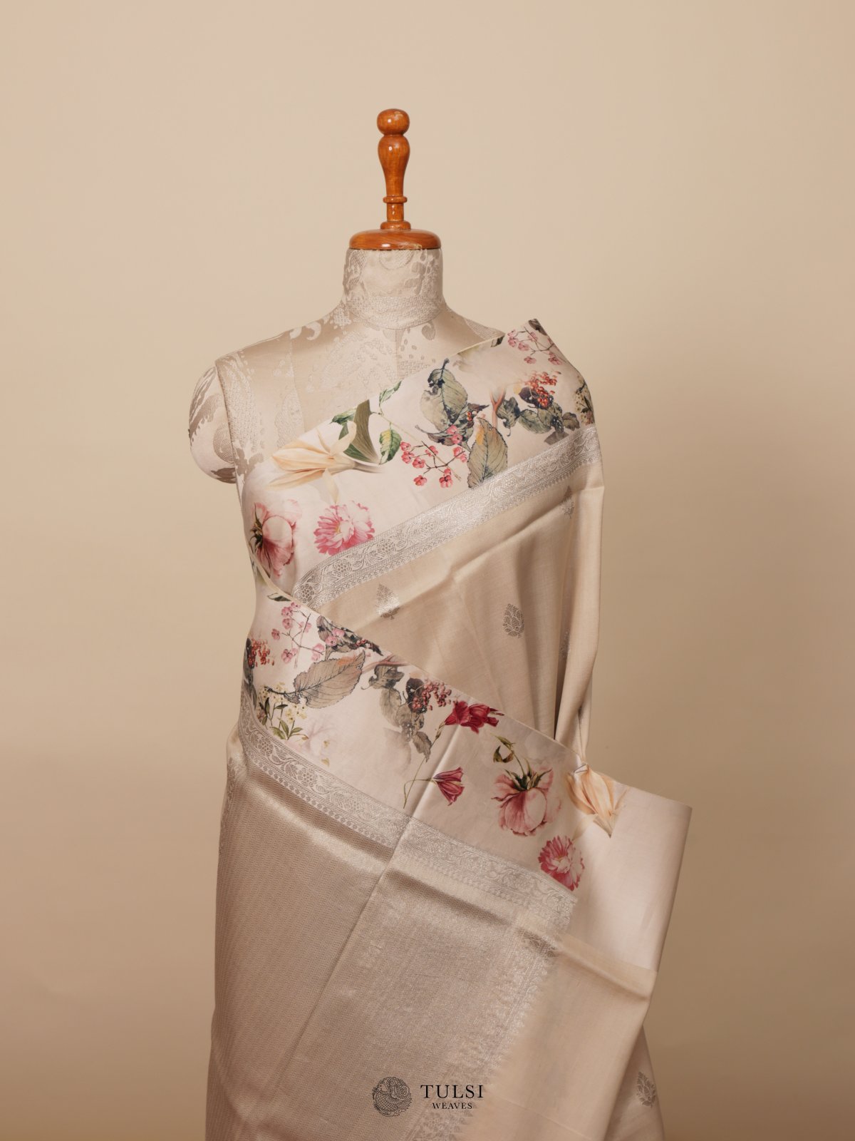 Off White Banaras Tussar Georgette Silk Saree With Satin Border 
