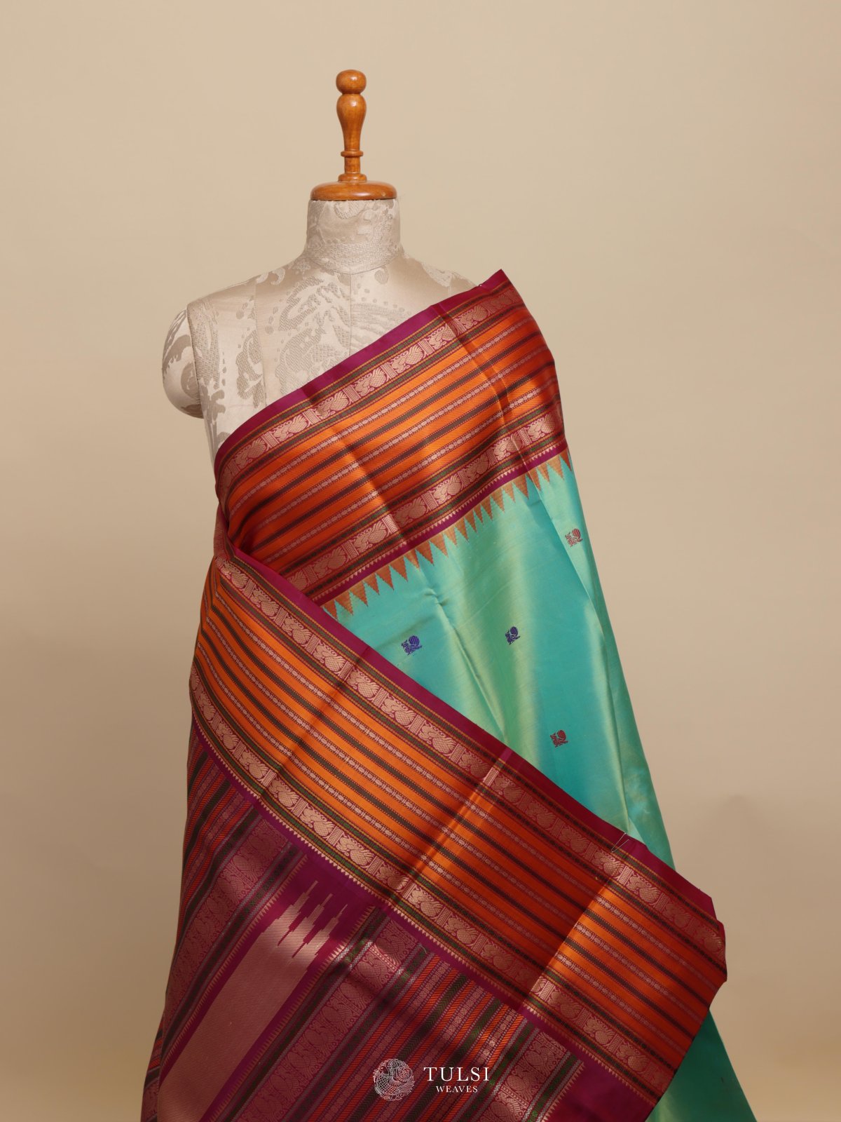 Light Greenish Blue Kanjeevaram Pattu Pett Silk Saree